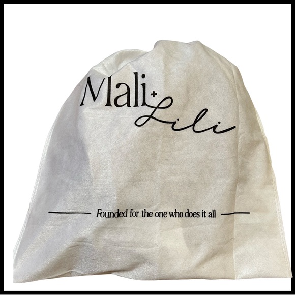 N W/DUST BAG. Mai-Lili-Josephine sold @ANTHROPOLOGY. Crossbody Bag, two straps. - Picture 3 of 14